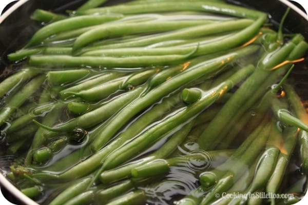 Honey Ginger Green Beans - Blanching the Green Beans | Cooking In Stilettos