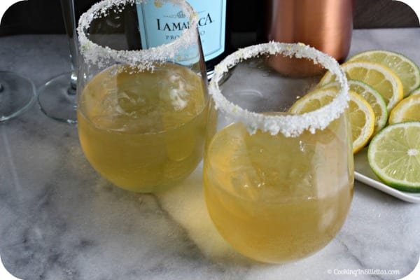 Sparkling Amaretto Sour | Cooking In Stilettos