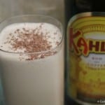 A Nostalgic Frozen Kahlúa White Russian Cocktail & Holiday Entertaining Tips #KahluaHoliday #PinItToWinIt