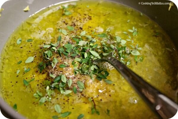 Wild Greens and Quinoa Salad with Baked Lemon Chicken - Marinade | Cooking In Stilettos