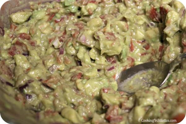 RO*TEL Rockin' Guac - Guacamole | Cooking In Stilettos