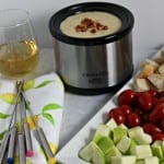 Last Minute Guests – Host a Wine and Easy Cheese Fondue Party
