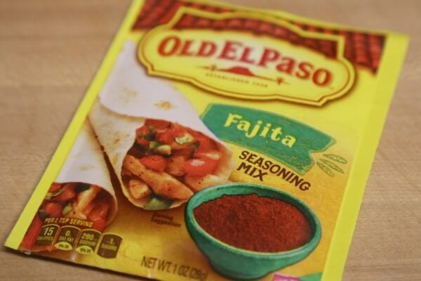 Chicken Fajita Queso Fundido - Fajita Seasoning Mix | CookingInStilettos.com