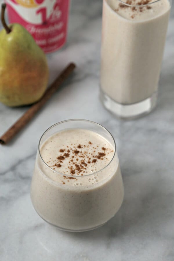 Cinna-Pear Smoothie | CookingInStilettos.com