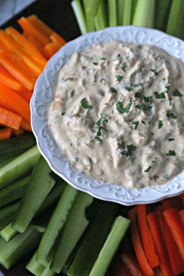 This Caramelized Onion Whipped Ricotta from CookingInStilettos.com takes the standard onion dip to new heights. Sweet and savory caramelized onions are whipped with fresh thyme and rich ricotta cheese for a delicious dip, perfect for entertaining, tailgating or just because.