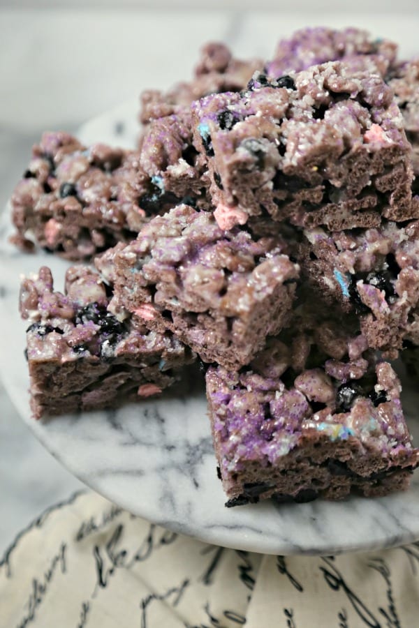 These whimsical Blueberry Studded Boo Berry Cereal Treats from CookingInStilettos are a fun twist on a classic sweet cereal bar recipe, studded with dried blueberries and drizzled with a vanilla glaze and sprinkled with a bit of sparkle! 