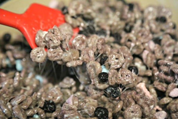 Blueberry Studded Boo Berry Cereal Treats- Time to Mix | CookingInStilettos.com