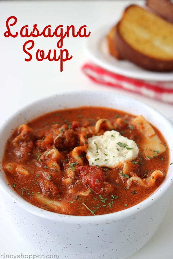 Delicious Dishes Recipe Party - Soup Recipes - Lasagna Soup from Cincy Shopper | CookingInStilettos.com