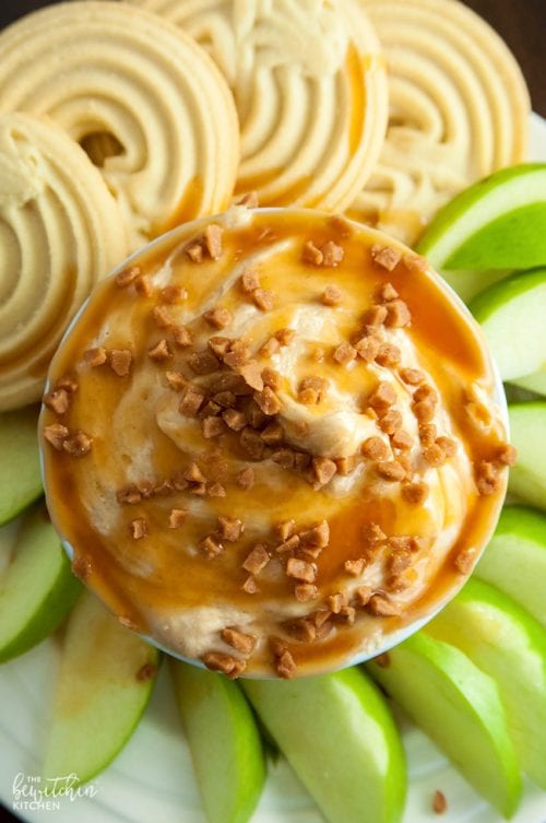 Delicious Dishes Recipe Party - Game Day Recipes - Peanut Butter Dip form The Bewitchin' Kitchen | CookingInStilettos.com