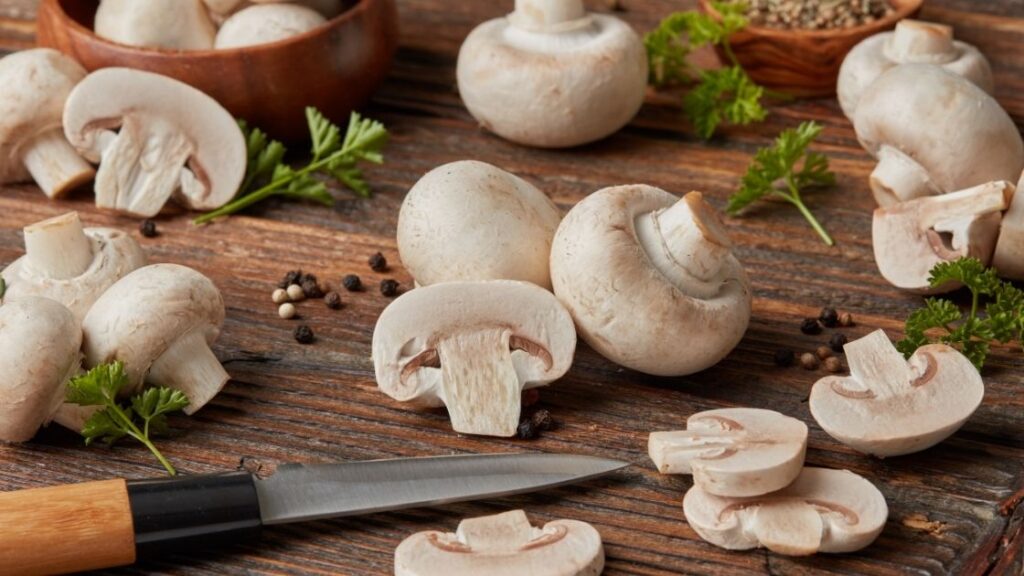 The Powerful Healing Properties Of Mushrooms That Can Help You Lose Weight Cooking in Stilettos