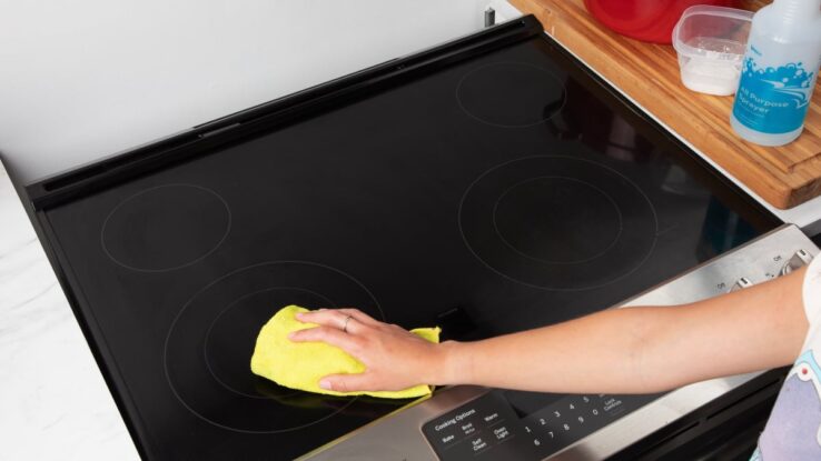 cooktop cleaning