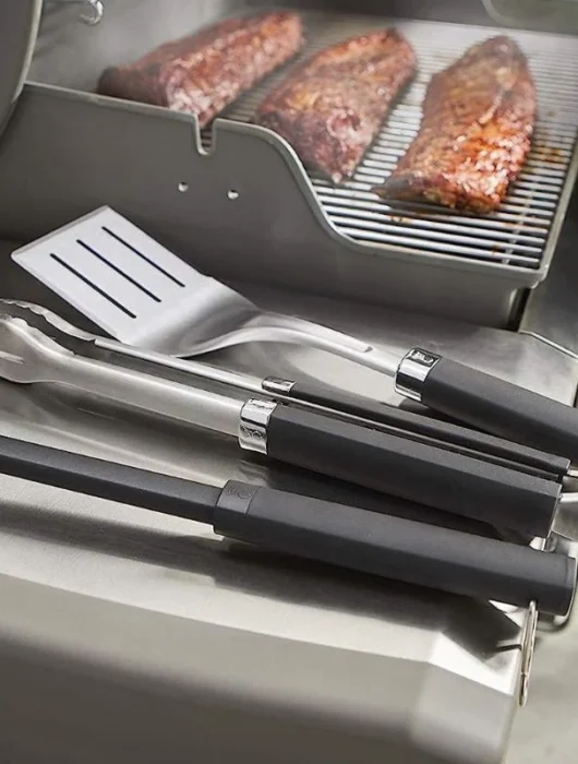 Essential Tools for BBQ Enthusiast